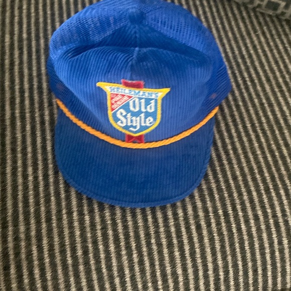Vintage Heileman's Old Style Beer Corduroy Mesh Snapback Hat Trucker Cap Brewery - Picture 1 of 7